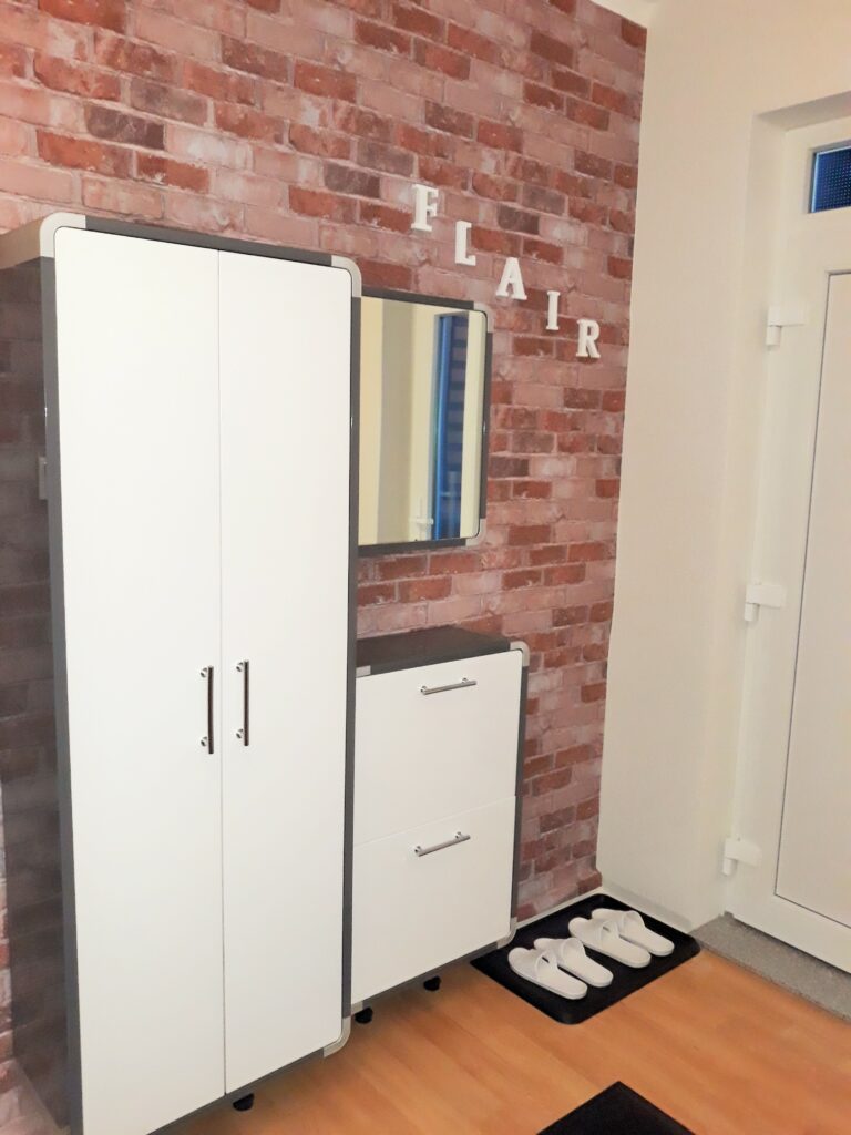 Zella-Mehlis Ferienwohnung FLAIR Eingangsbereich